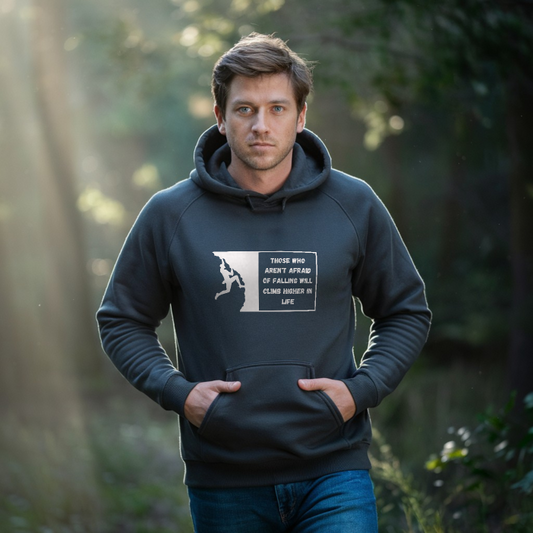 Hoodie „Climb Higher“ – Motivation | Abenteuer, Minimalistisches Design | Unisex, Kapuze, Langarm