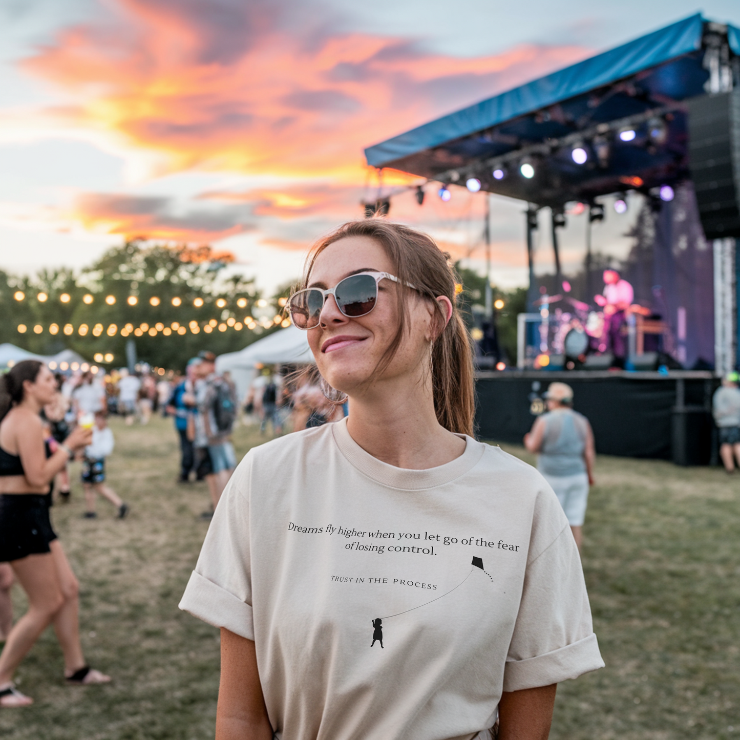 Dreams Fly Higher Unisex T-Shirt, Motivation | Vertrauen, Risiko, Prozess | inspirierendes Mindset T-Shirt | Drachenmotiv